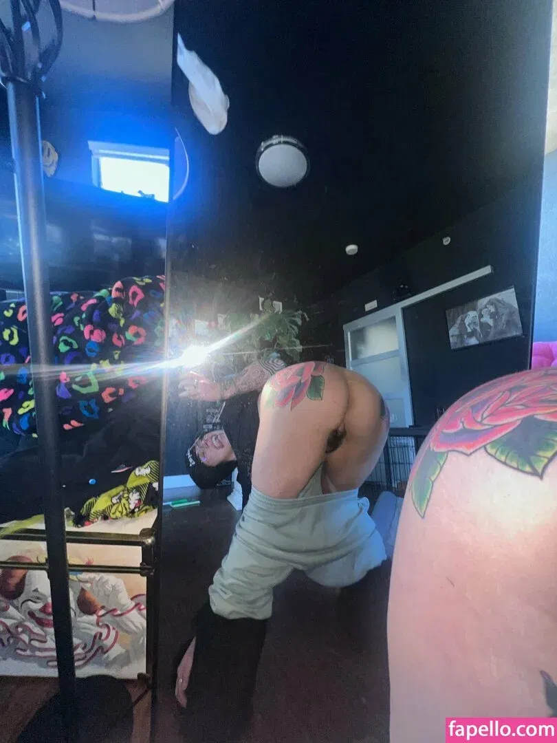 Souredpineapple Onlyfans Photo Gallery 