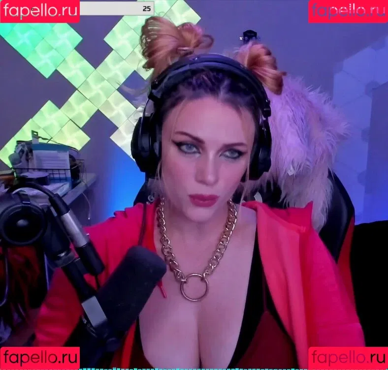 scxrlet64 Onlyfans Photo Gallery 
