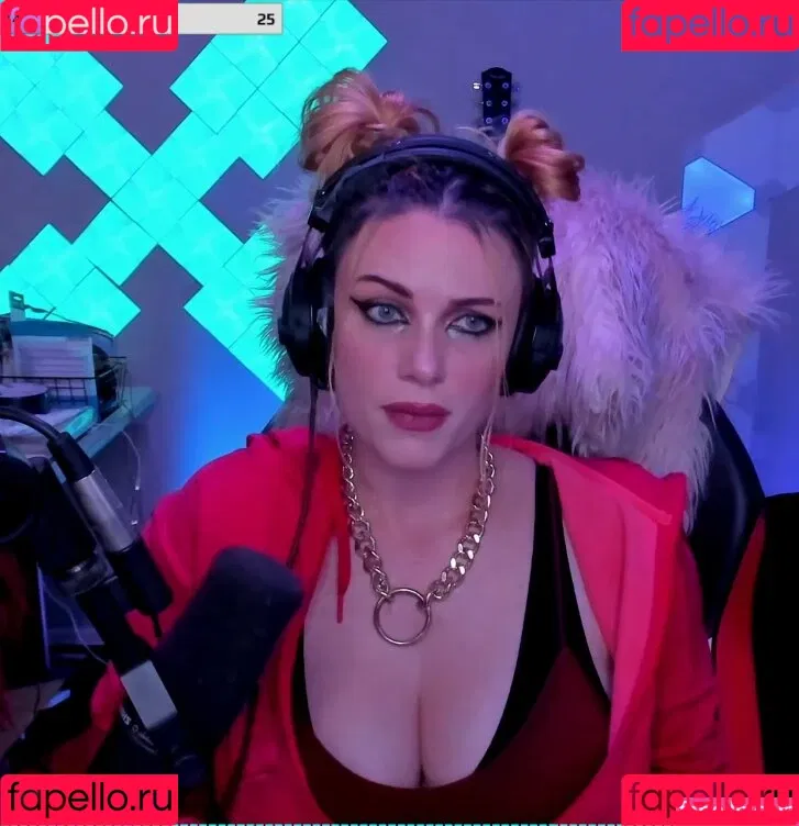 scxrlet64 Onlyfans Photo Gallery 