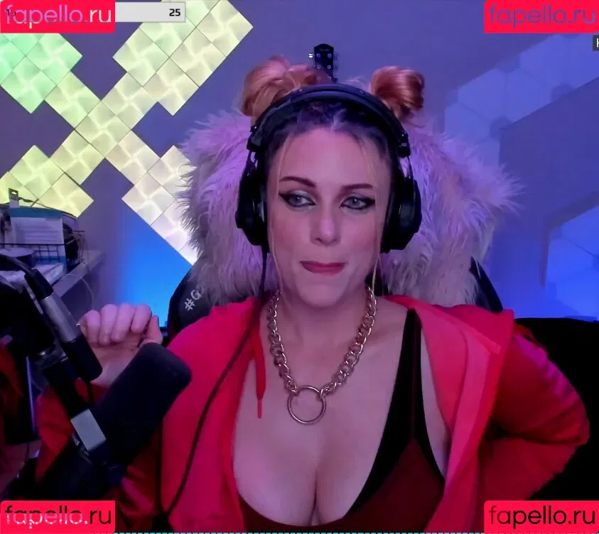 scxrlet64 Onlyfans Photo Gallery 