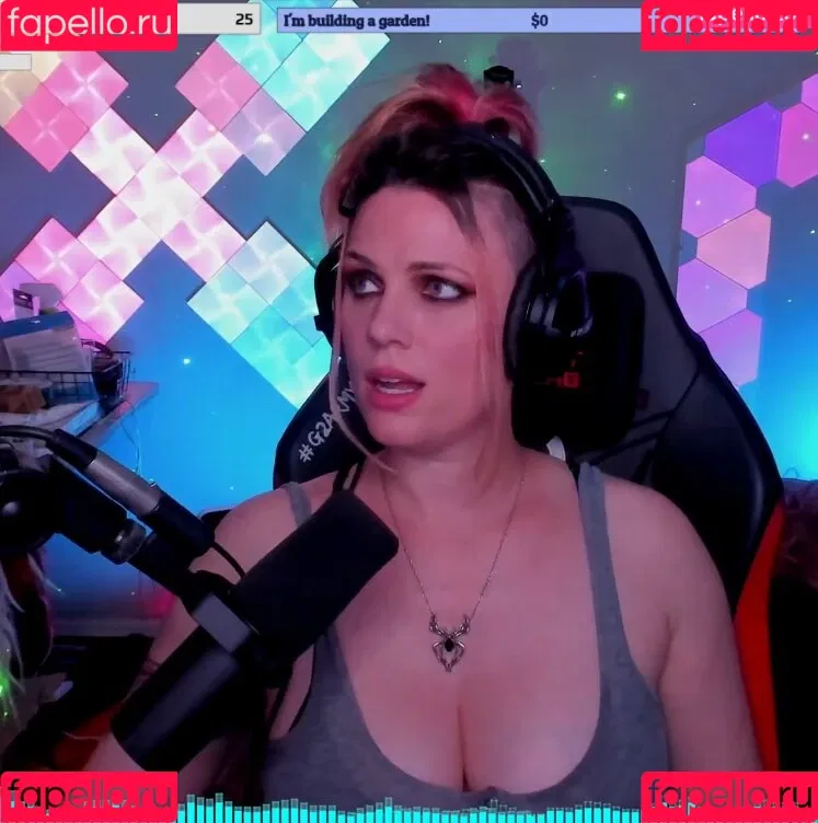 scxrlet64 Onlyfans Photo Gallery 