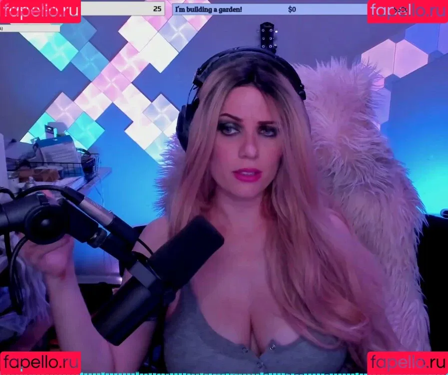 scxrlet64 Onlyfans Photo Gallery 