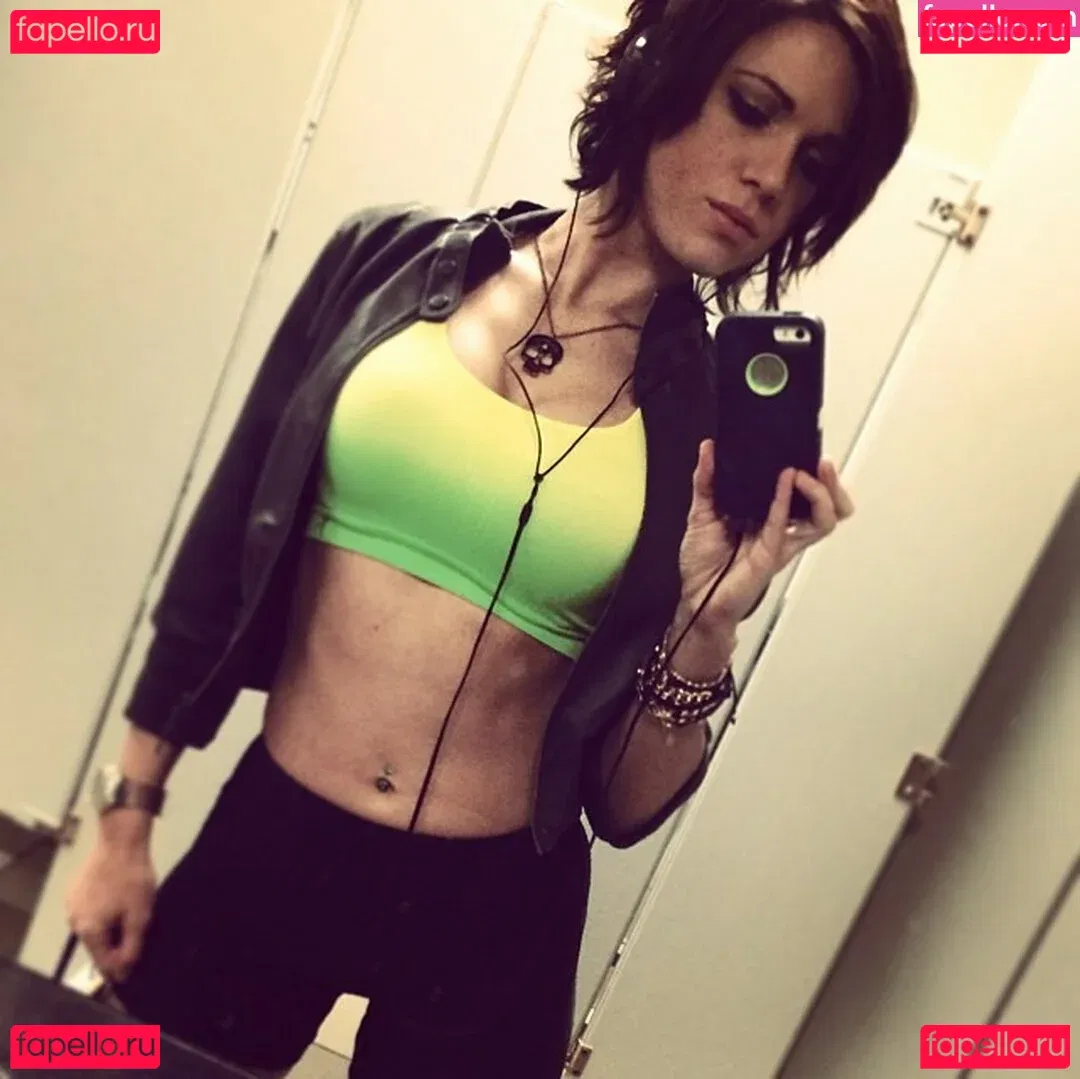 scxrlet64 Onlyfans Photo Gallery 