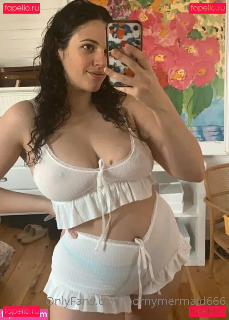 hornymermaid666 Onlyfans Photo Gallery 