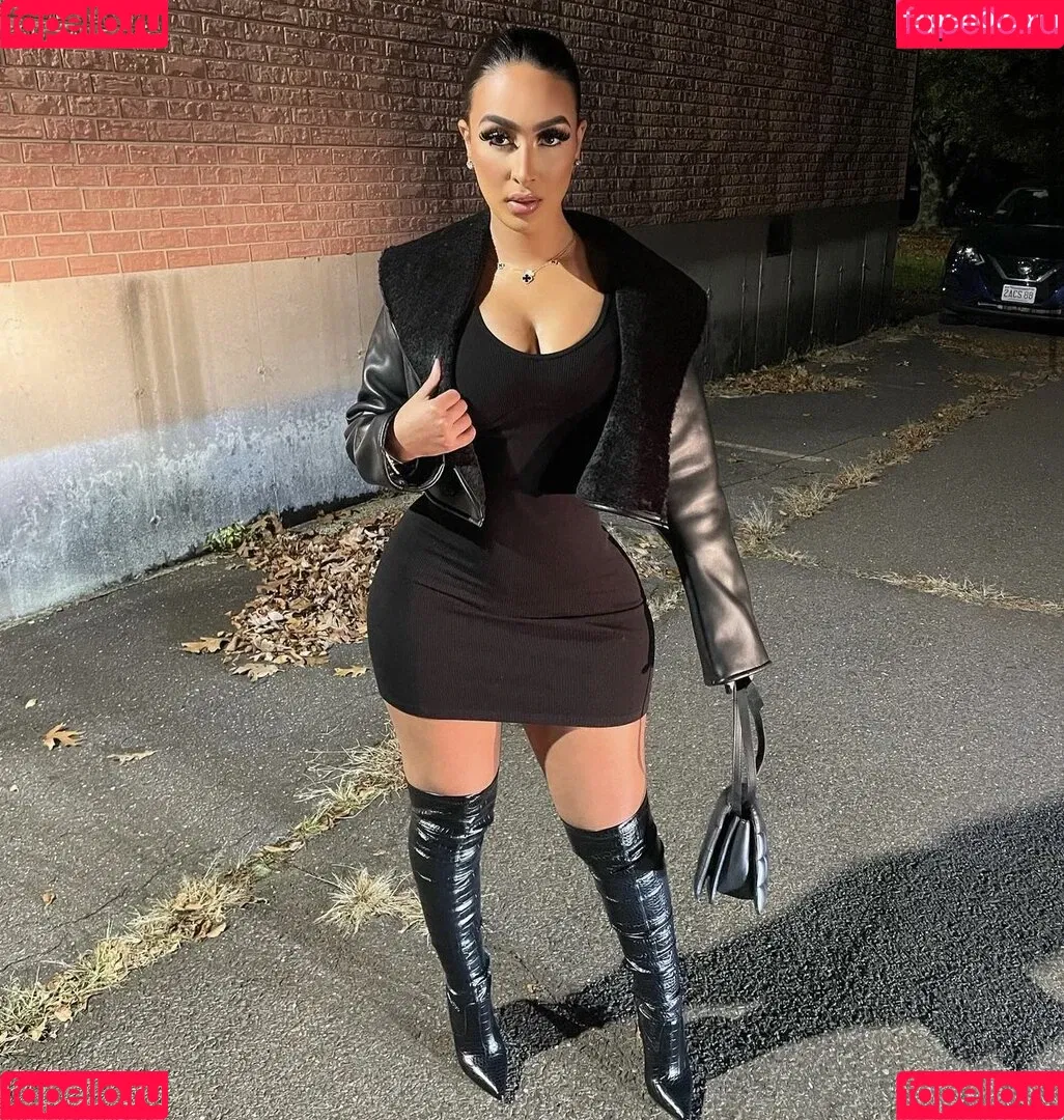 Omaima Benamre Onlyfans Photo Gallery 