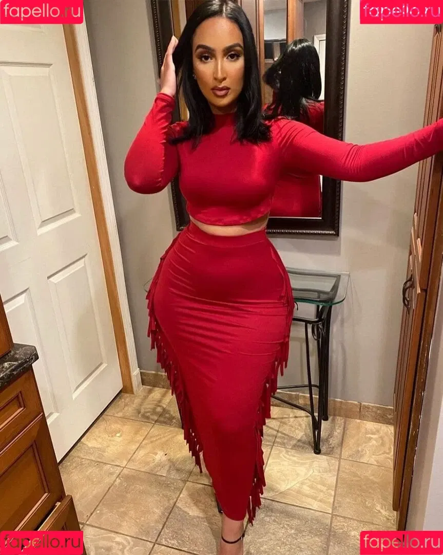 Omaima Benamre Onlyfans Photo Gallery 