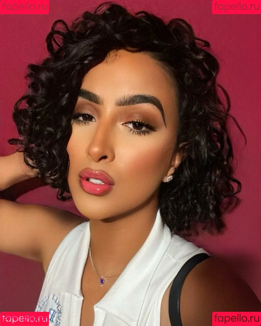 Omaima Benamre Onlyfans Photo Gallery 
