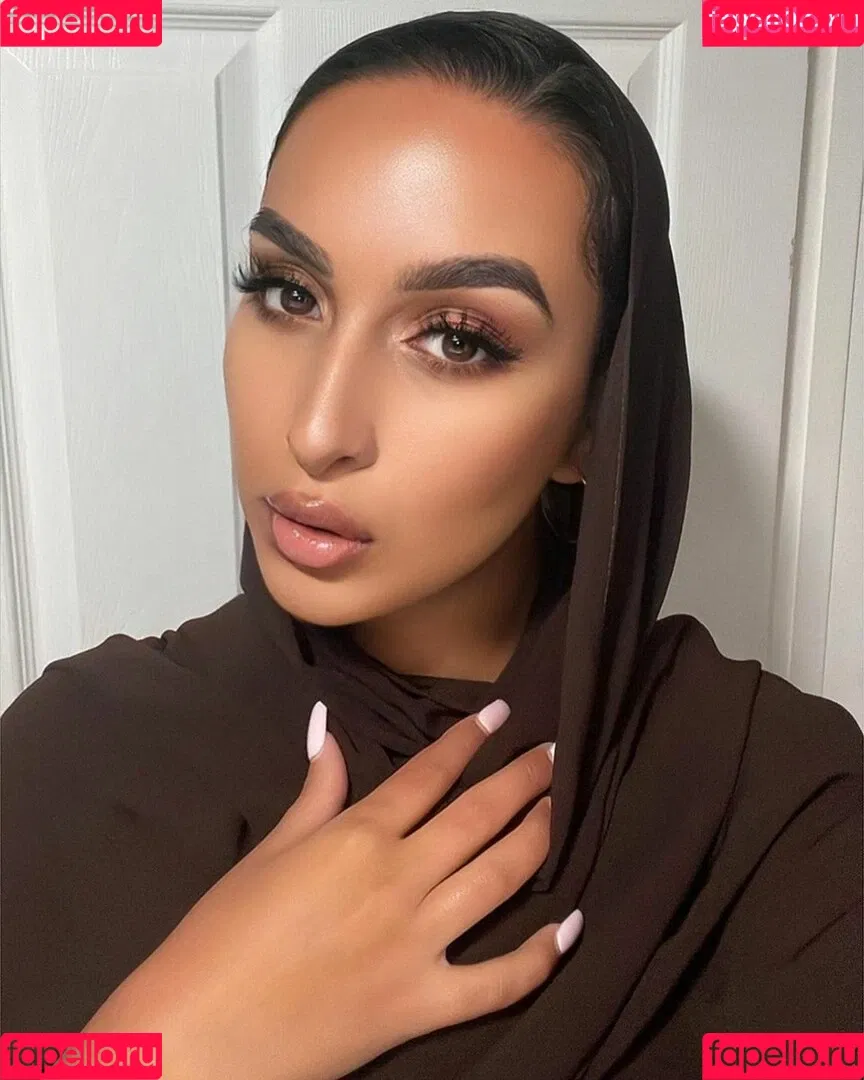 Omaima Benamre Onlyfans Photo Gallery 