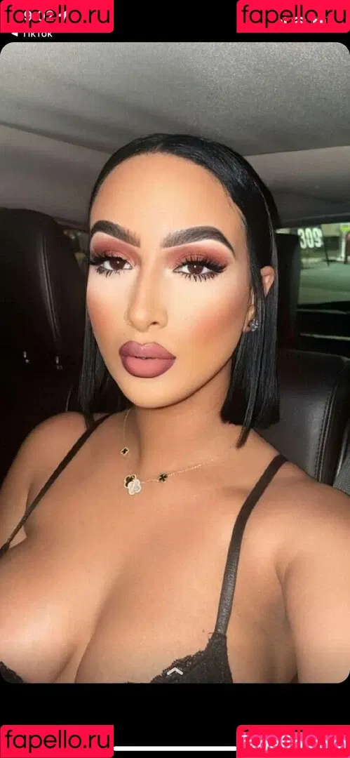 Omaima Benamre Onlyfans Photo Gallery 