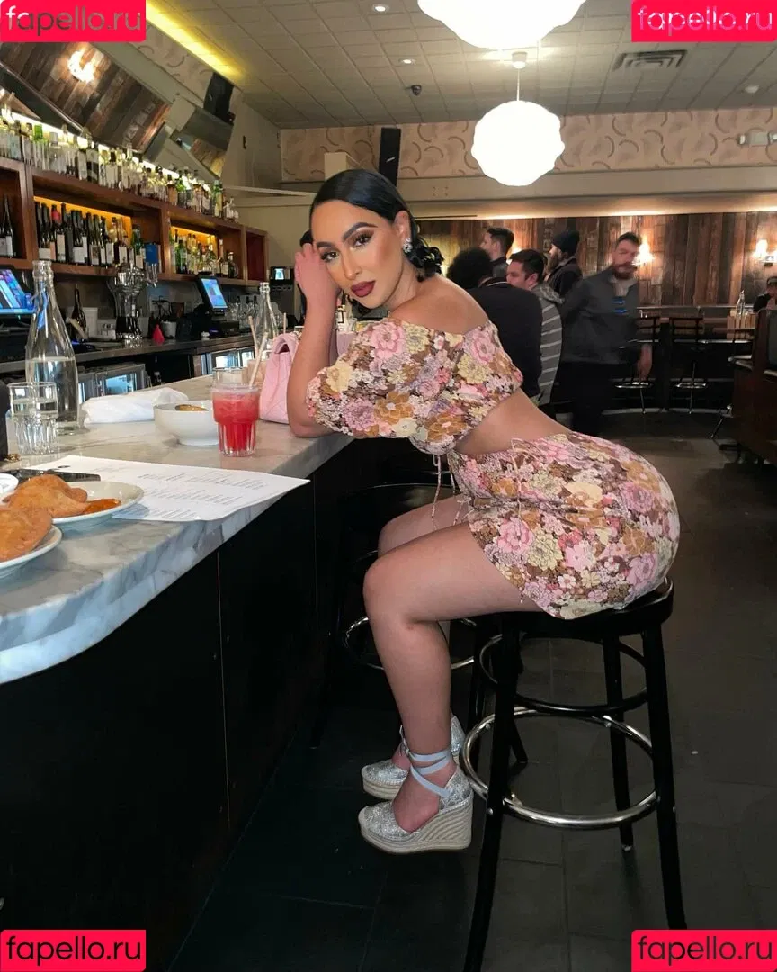 Omaima Benamre Onlyfans Photo Gallery 
