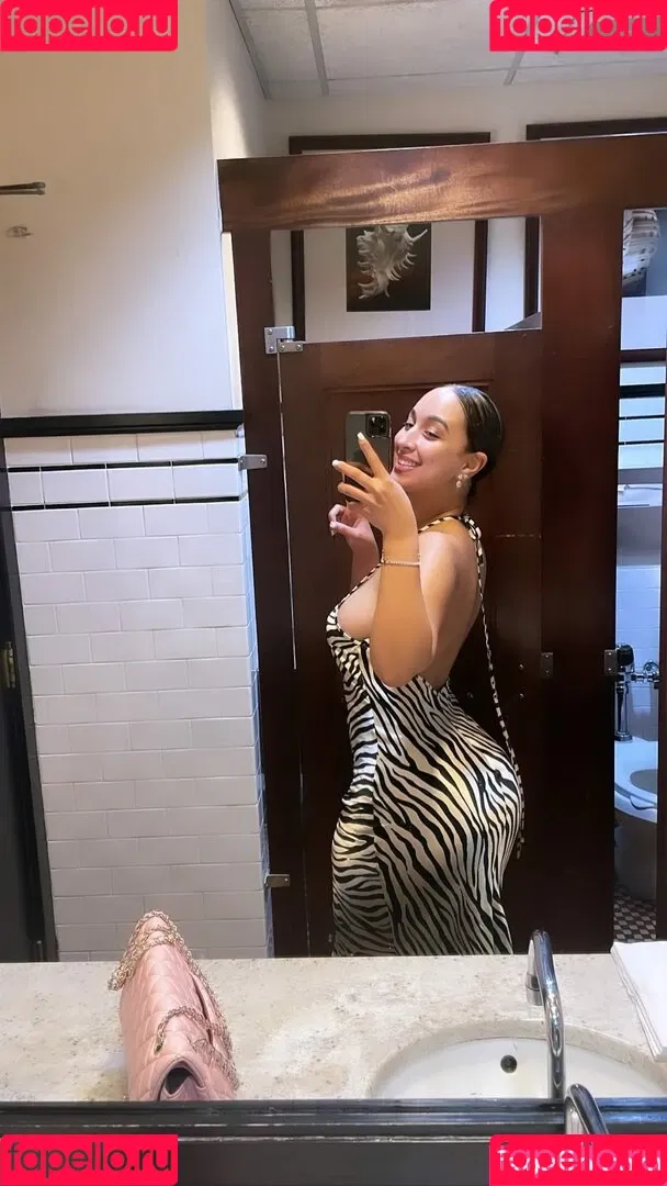 Omaima Benamre Onlyfans Photo Gallery 