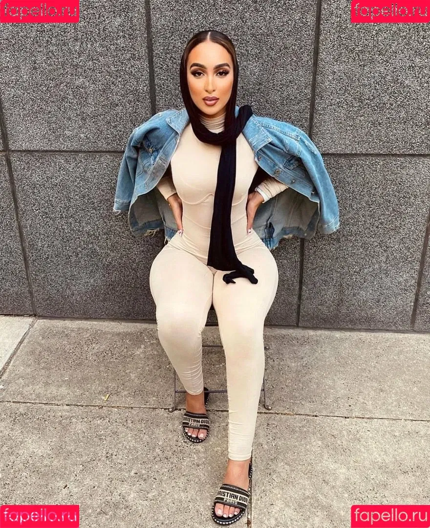 Omaima Benamre Onlyfans Photo Gallery 