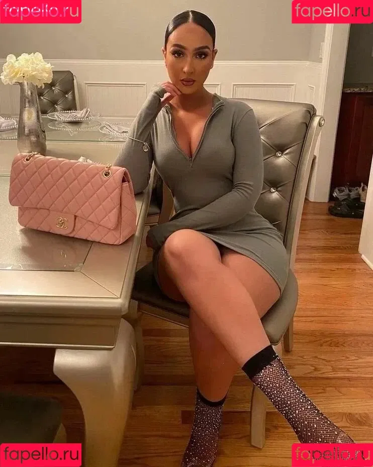 Omaima Benamre Onlyfans Photo Gallery 