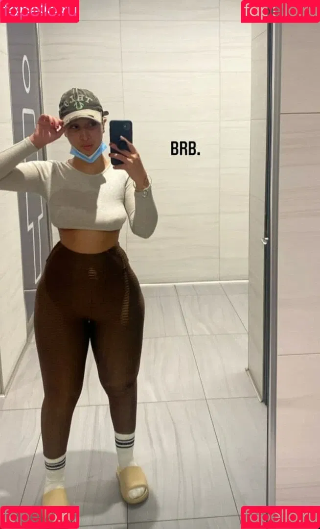 Omaima Benamre Onlyfans Photo Gallery 