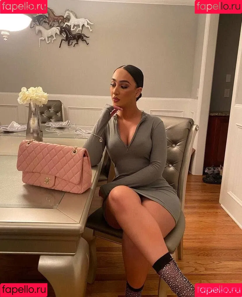 Omaima Benamre Onlyfans Photo Gallery 
