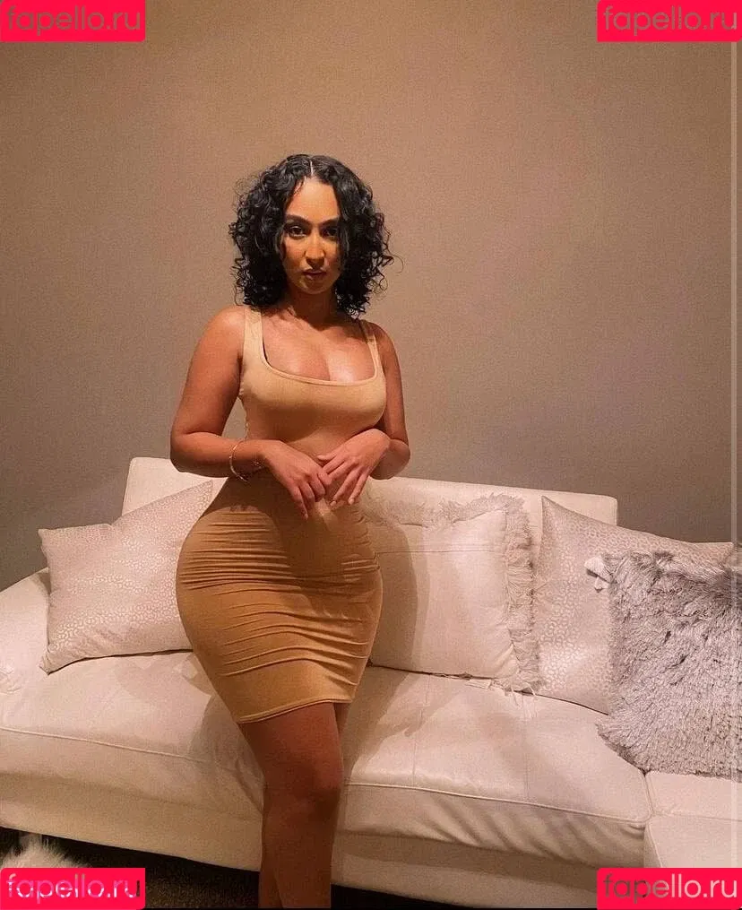 Omaima Benamre Onlyfans Photo Gallery 