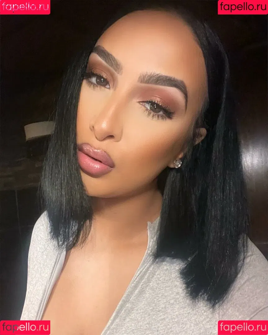 Omaima Benamre Onlyfans Photo Gallery 