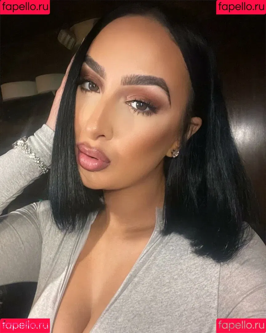Omaima Benamre Onlyfans Photo Gallery 