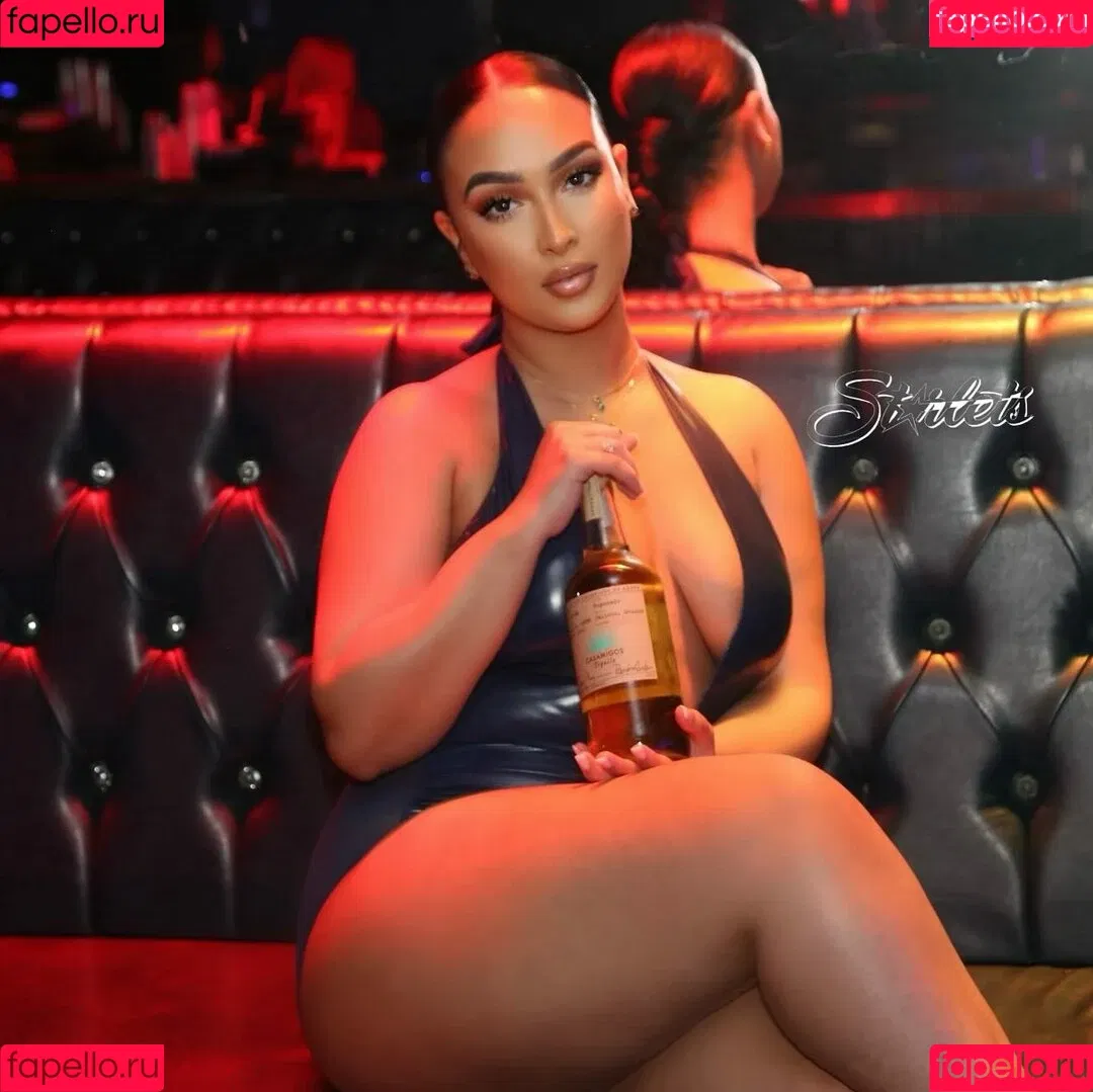 Omaima Benamre Onlyfans Photo Gallery 