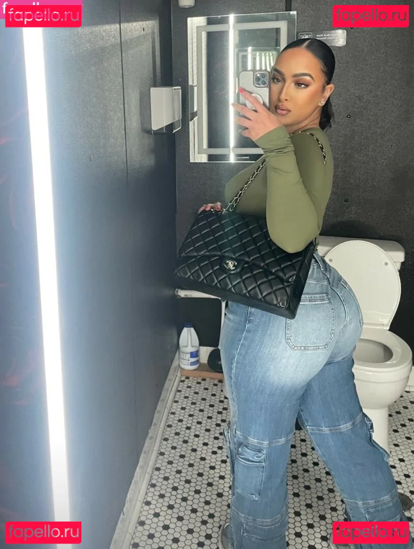 Omaima Benamre Onlyfans Photo Gallery 