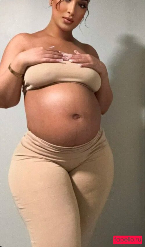 Omaima Benamre Nude Onlyfans Photo 33