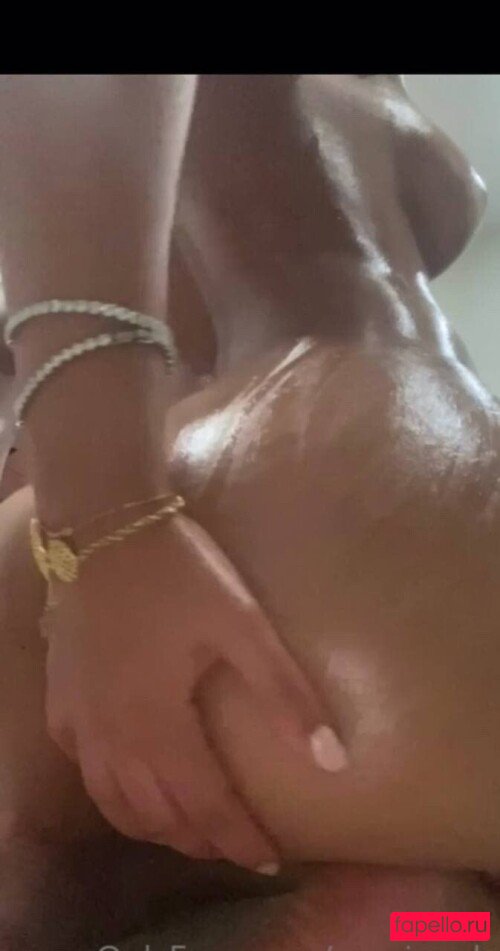 Omaima Benamre Nude Onlyfans Photo 21