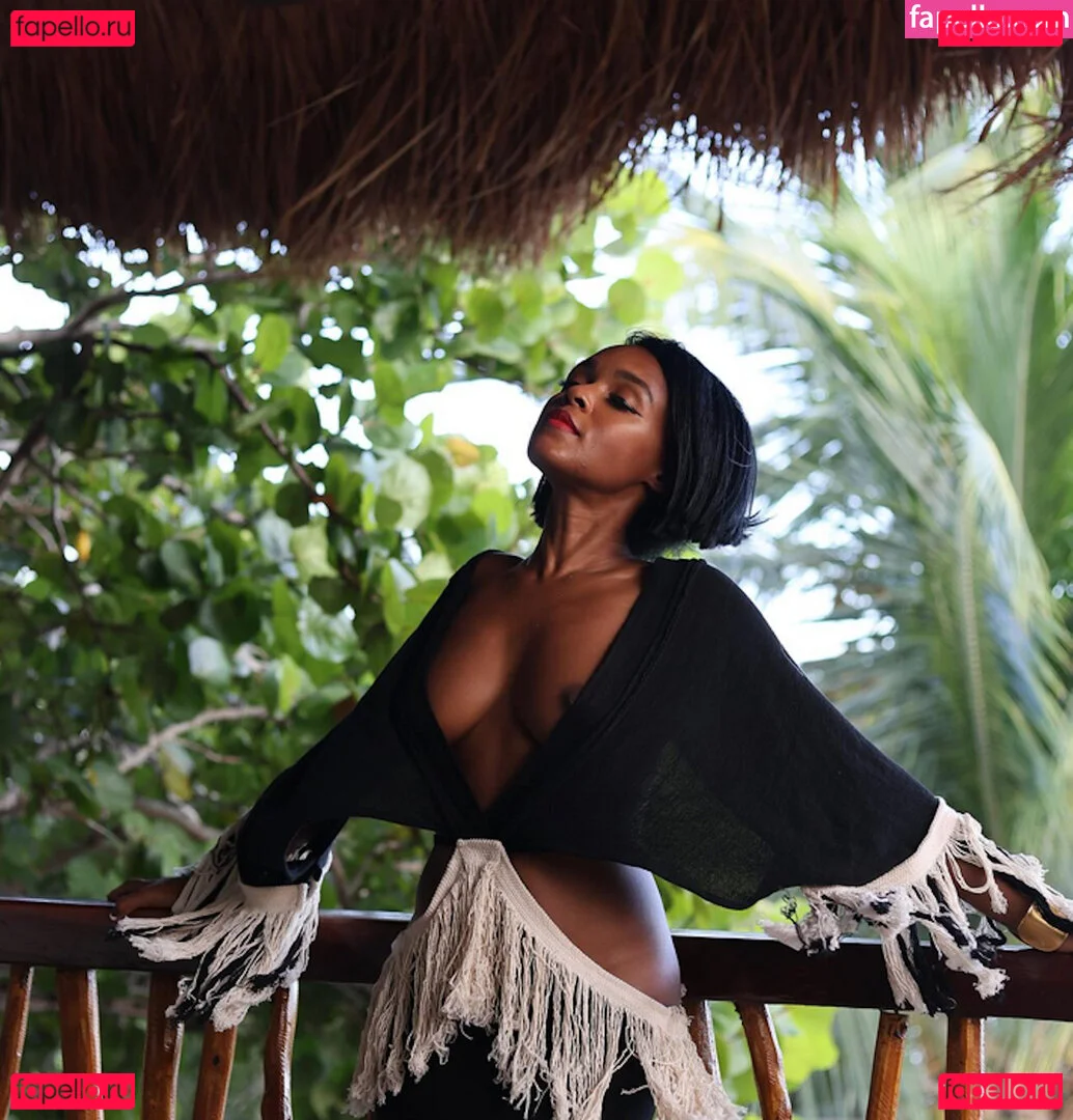 Janelle Monae Onlyfans Photo Gallery 