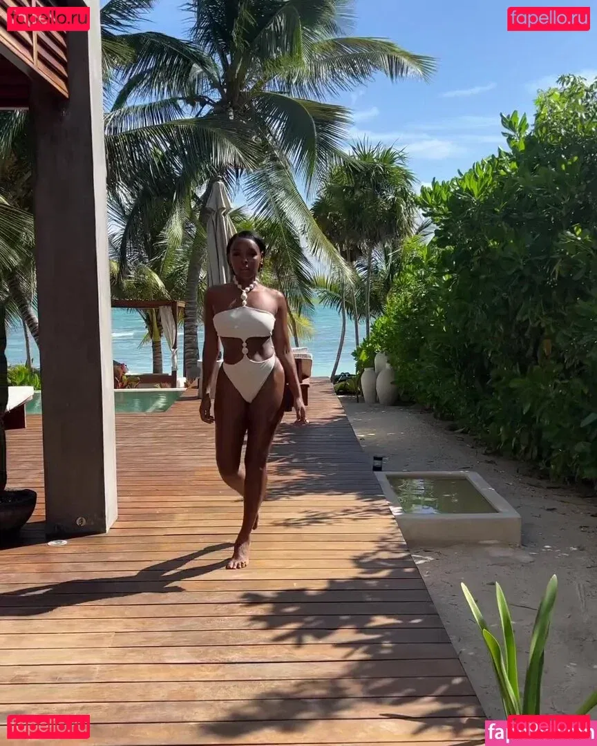 Janelle Monae Onlyfans Photo Gallery 