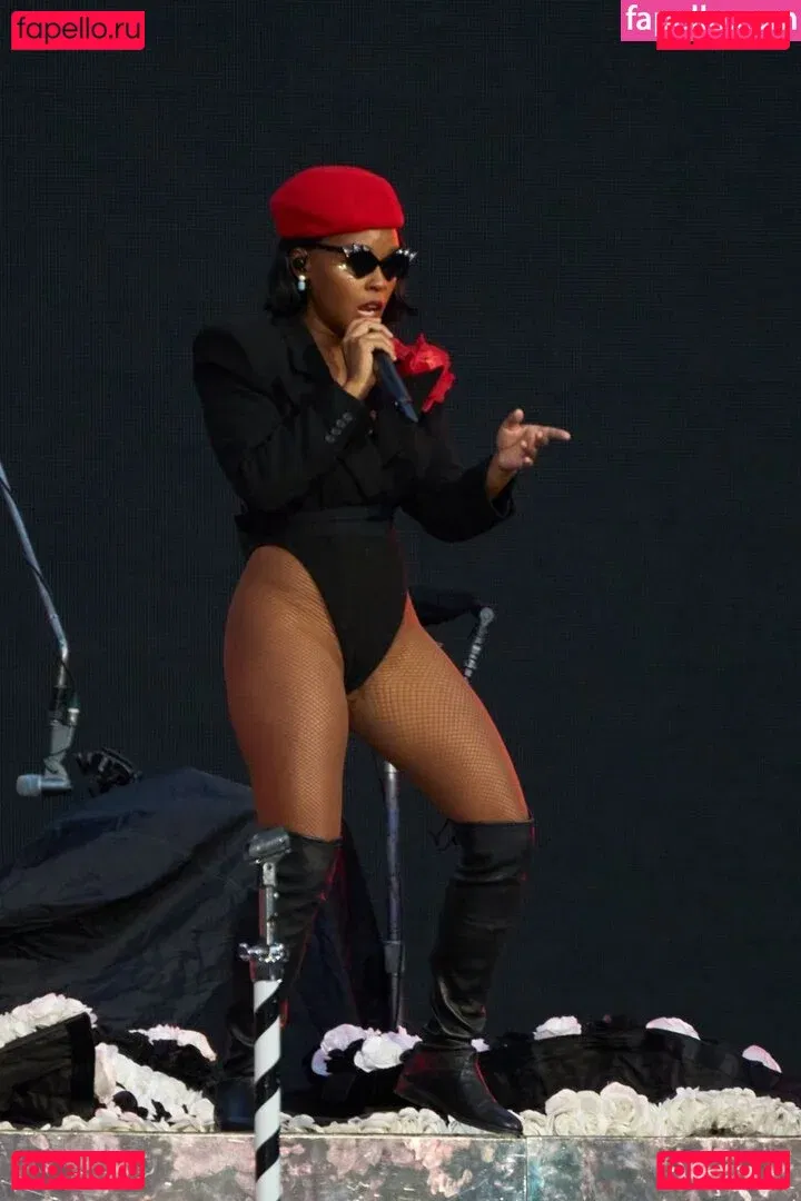 Janelle Monae Onlyfans Photo Gallery 