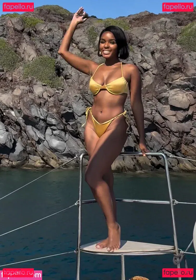 Janelle Monae Onlyfans Photo Gallery 