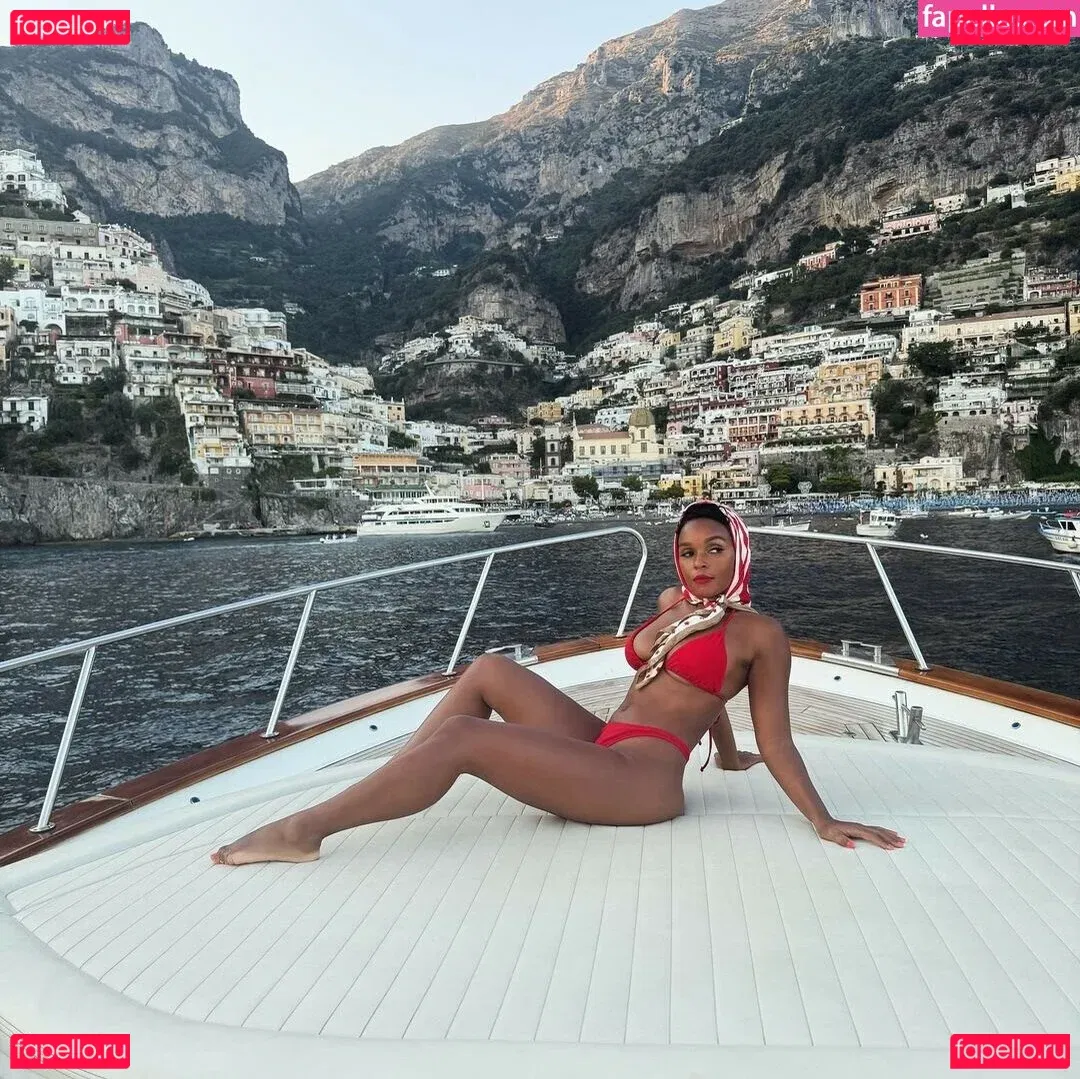 Janelle Monae Onlyfans Photo Gallery 