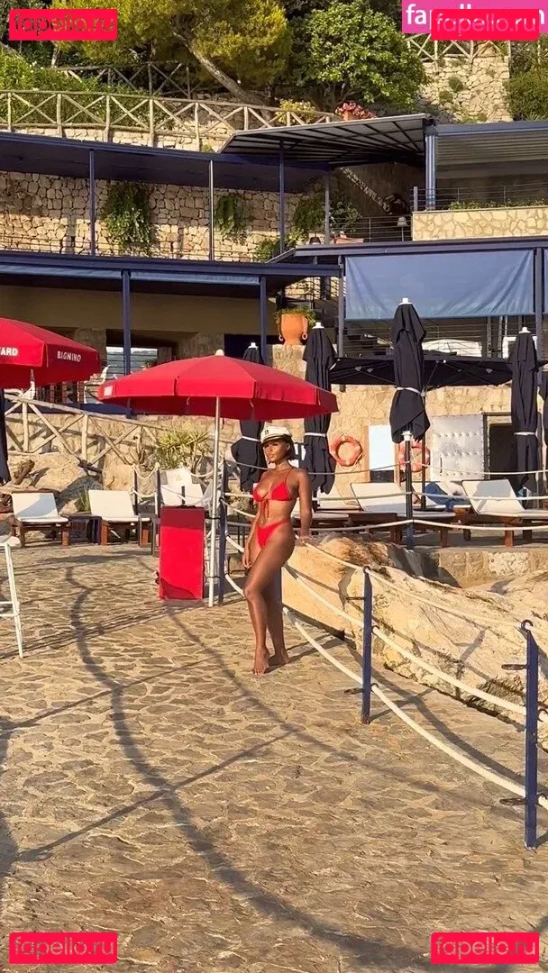 Janelle Monae Onlyfans Photo Gallery 