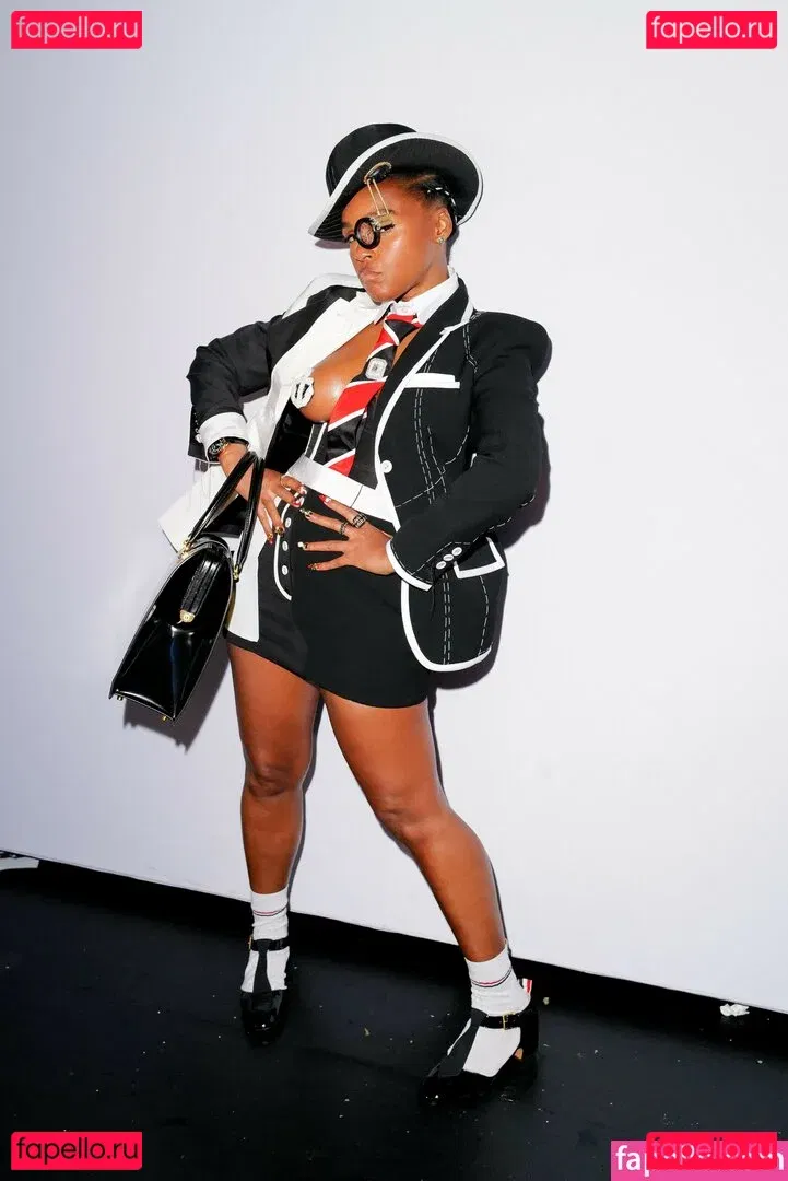 Janelle Monae Onlyfans Photo Gallery 
