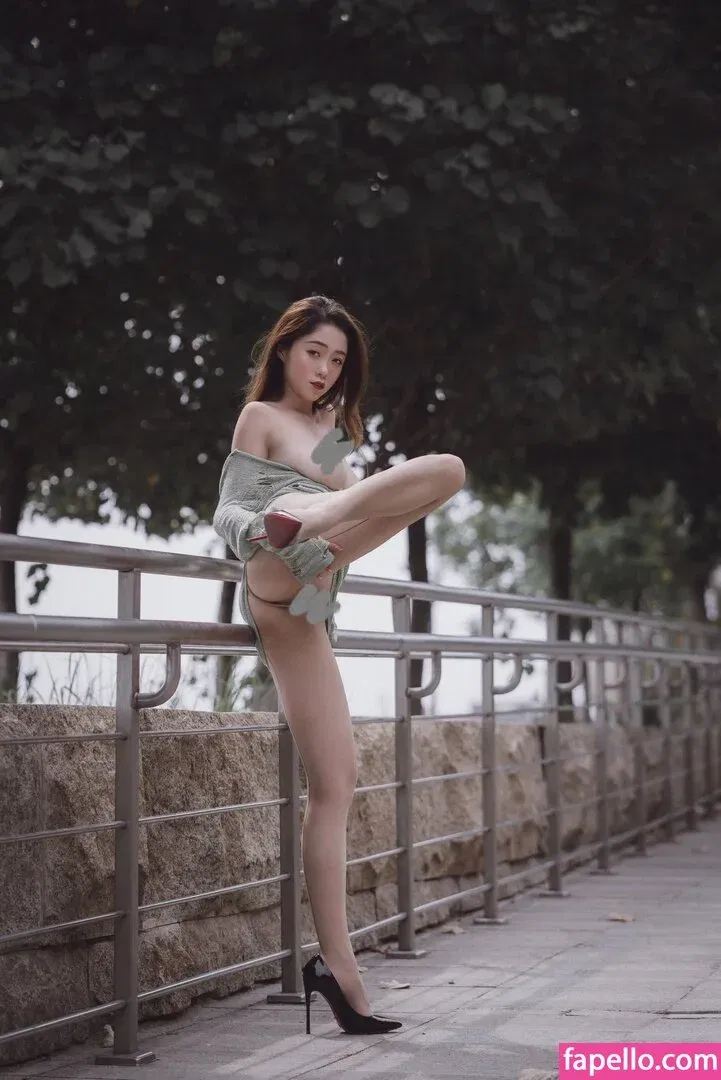 ulanda Onlyfans Photo Gallery 