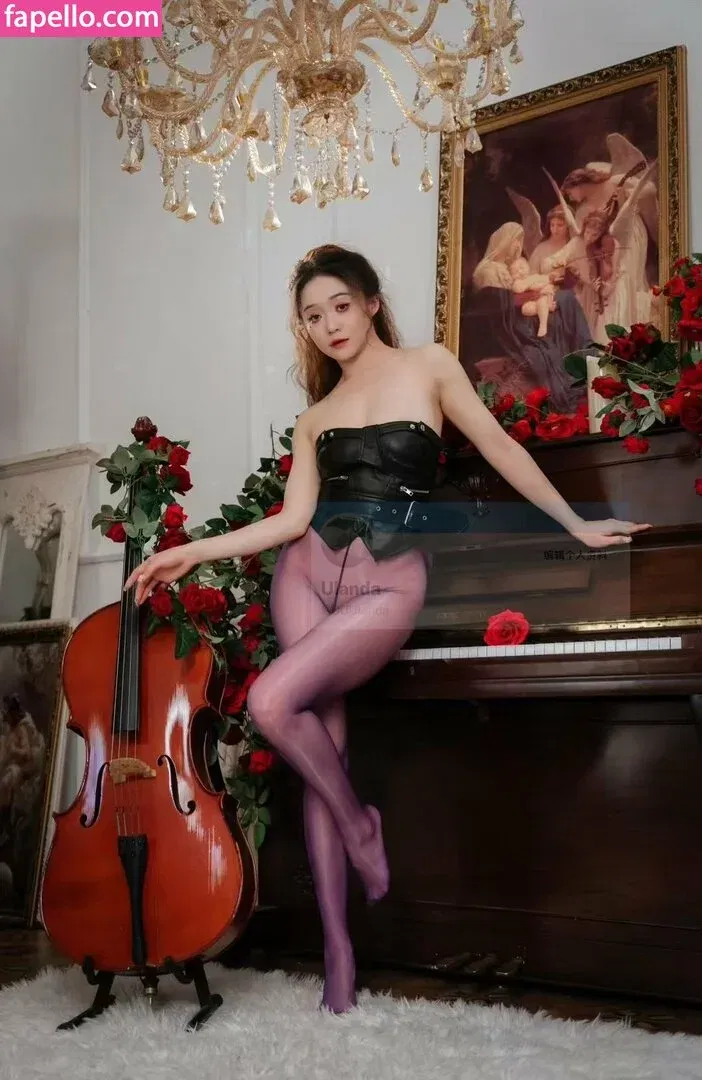 ulanda Onlyfans Photo Gallery 