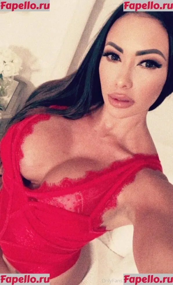 Maria Villalba Onlyfans Photo Gallery 