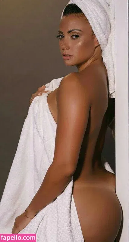 Maria Villalba Onlyfans Photo Gallery 