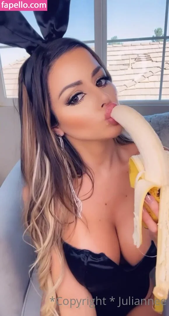 Juli.annee Onlyfans Photo Gallery 