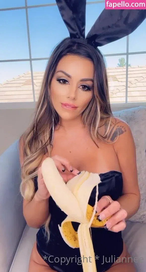 Juli.annee Onlyfans Photo Gallery 