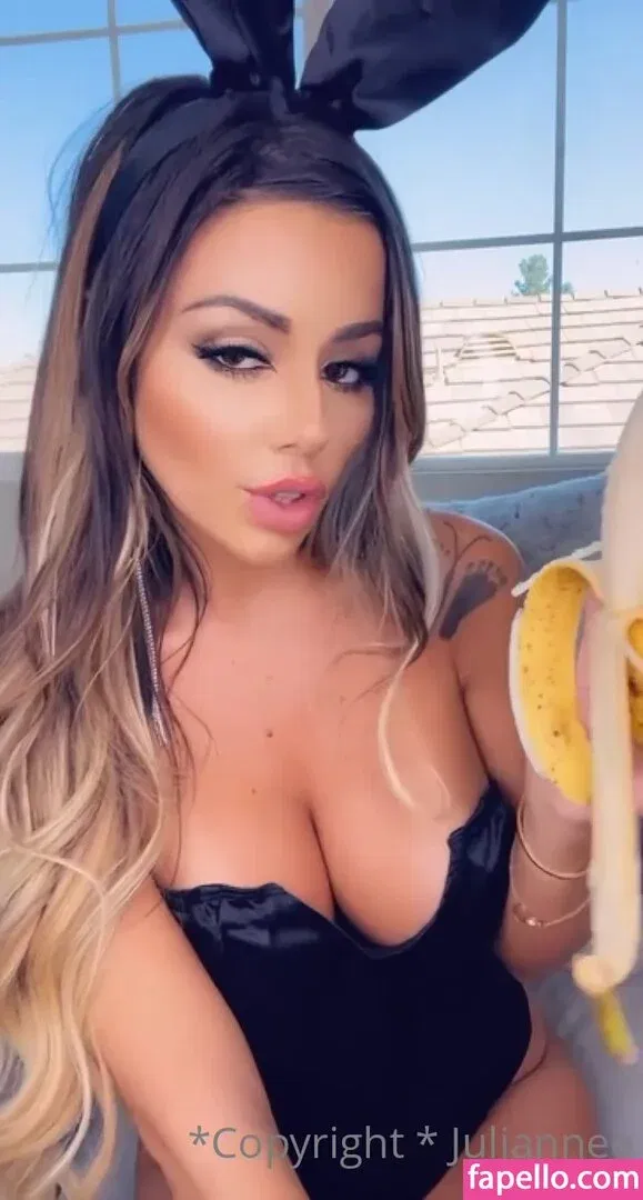 Juli.annee Onlyfans Photo Gallery 