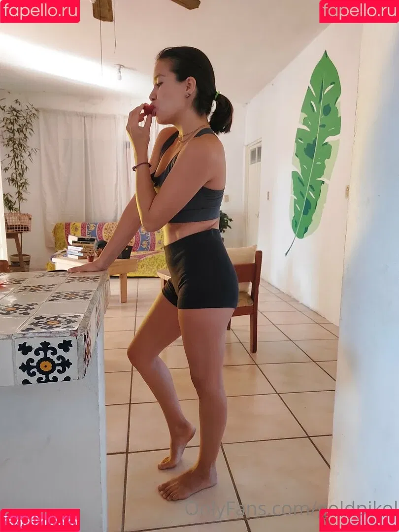 goldpikol Onlyfans Photo Gallery 