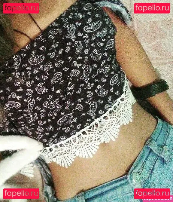 Hellen Karoline Onlyfans Photo Gallery 