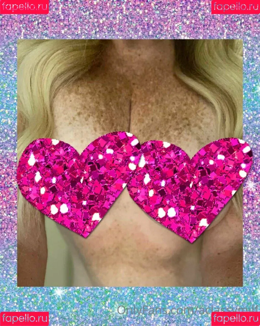 aclassymilf Onlyfans Photo Gallery 