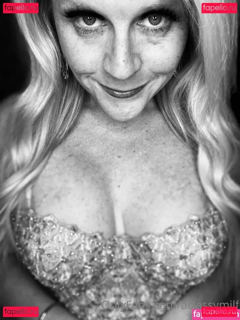 aclassymilf Onlyfans Photo Gallery 