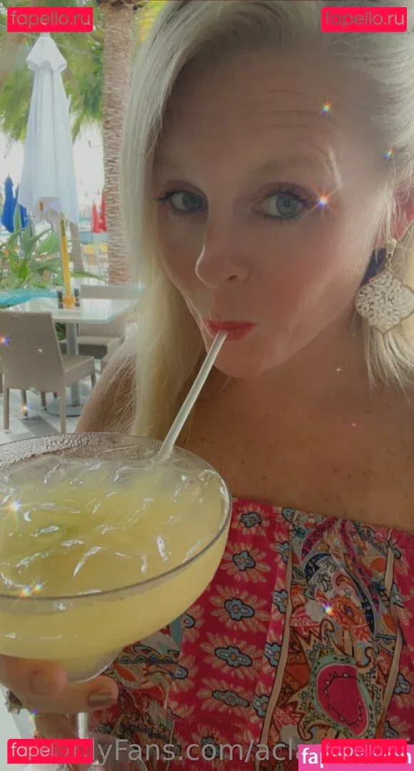 aclassymilf Onlyfans Photo Gallery 