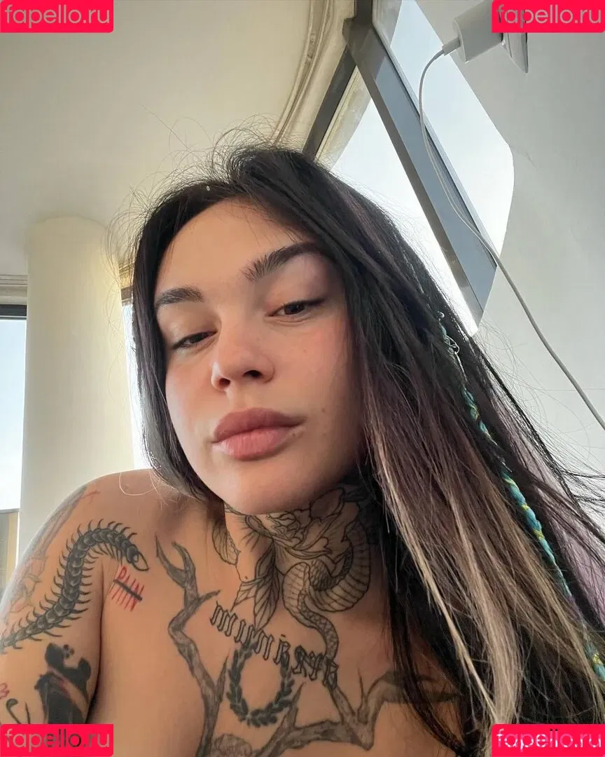 Stephanie Raszolkov Onlyfans Photo Gallery 