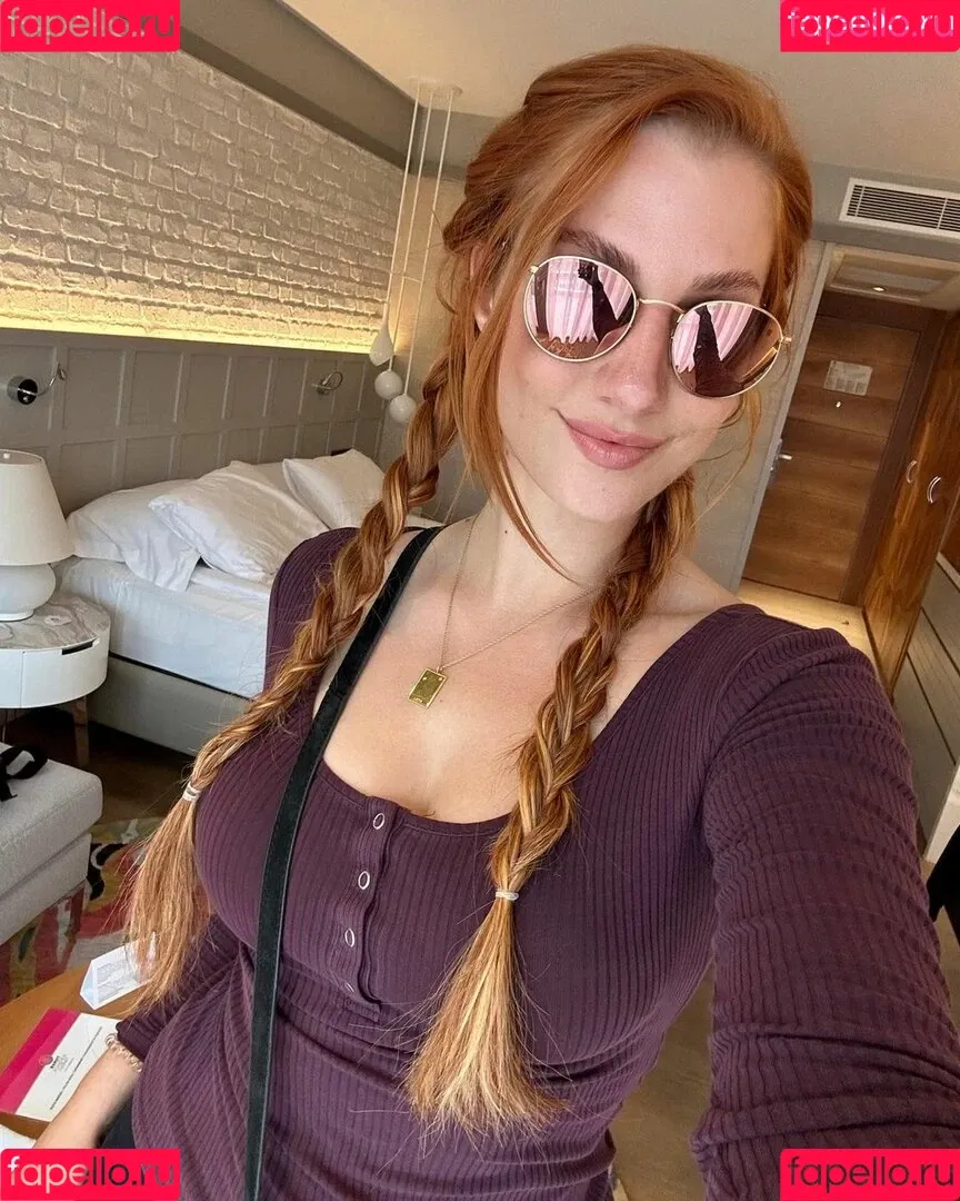 Lara Loft Onlyfans Photo Gallery 
