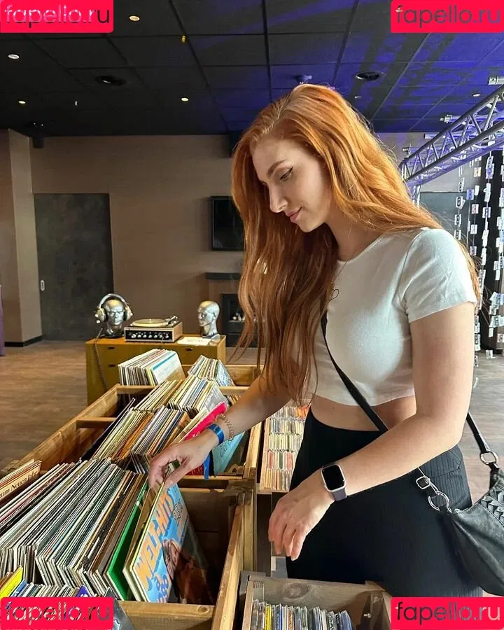 Lara Loft Onlyfans Photo Gallery 