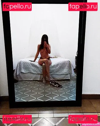 Florencia Decall Onlyfans Photo Gallery 