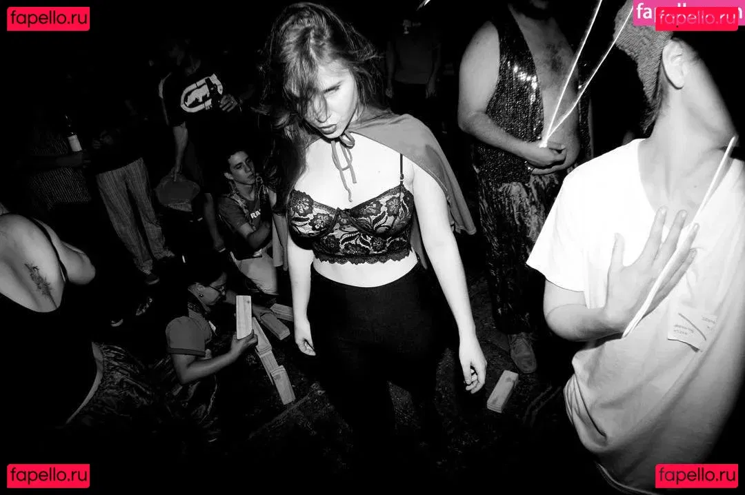 Florencia Decall Onlyfans Photo Gallery 